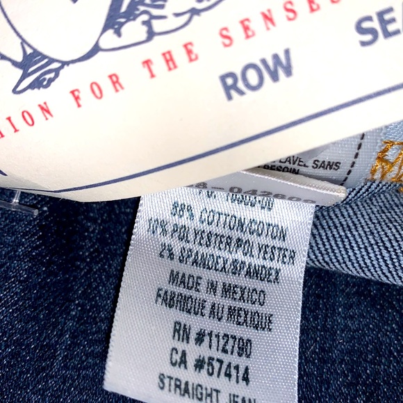 True Religion Straight Basic Red - Picture 12 of 12